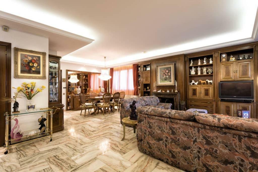 Villa Paquita Calella Zewnętrze zdjęcie